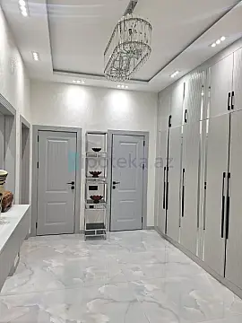 Satılır 3 otaqlı yeni tikili 107 m²