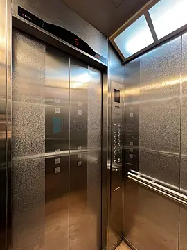 Satılır 2 otaqlı yeni tikili 55 m²