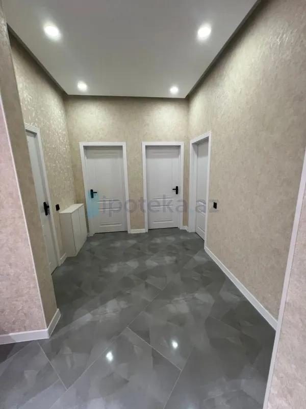 Satılır 4 otaqlı həyət evi 100 m²