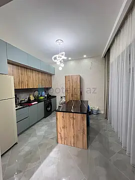 Satılır 4 otaqlı həyət evi 100 m²