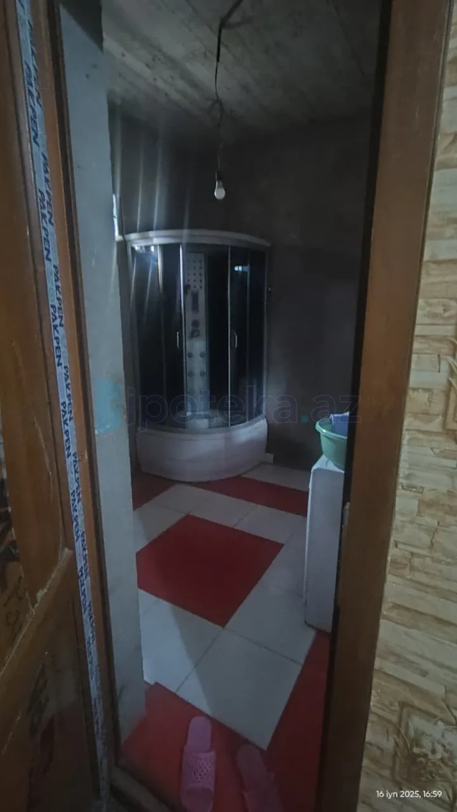 Satılır 5 otaqlı həyət evi 200 m²