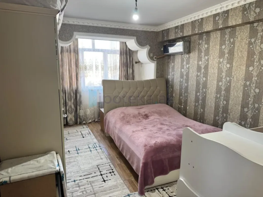 Satılır 2 otaqlı köhnə tikili 35 m²