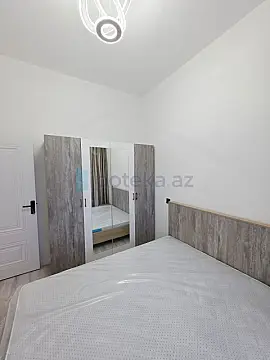 Satılır 4 otaqlı mənzil 100 m²