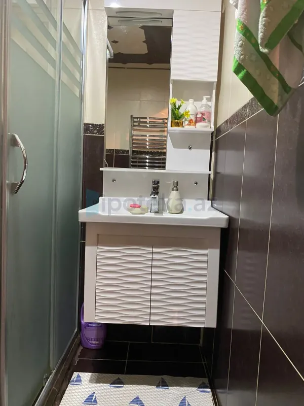 Satılır 2 otaqlı yeni tikili 74 m²