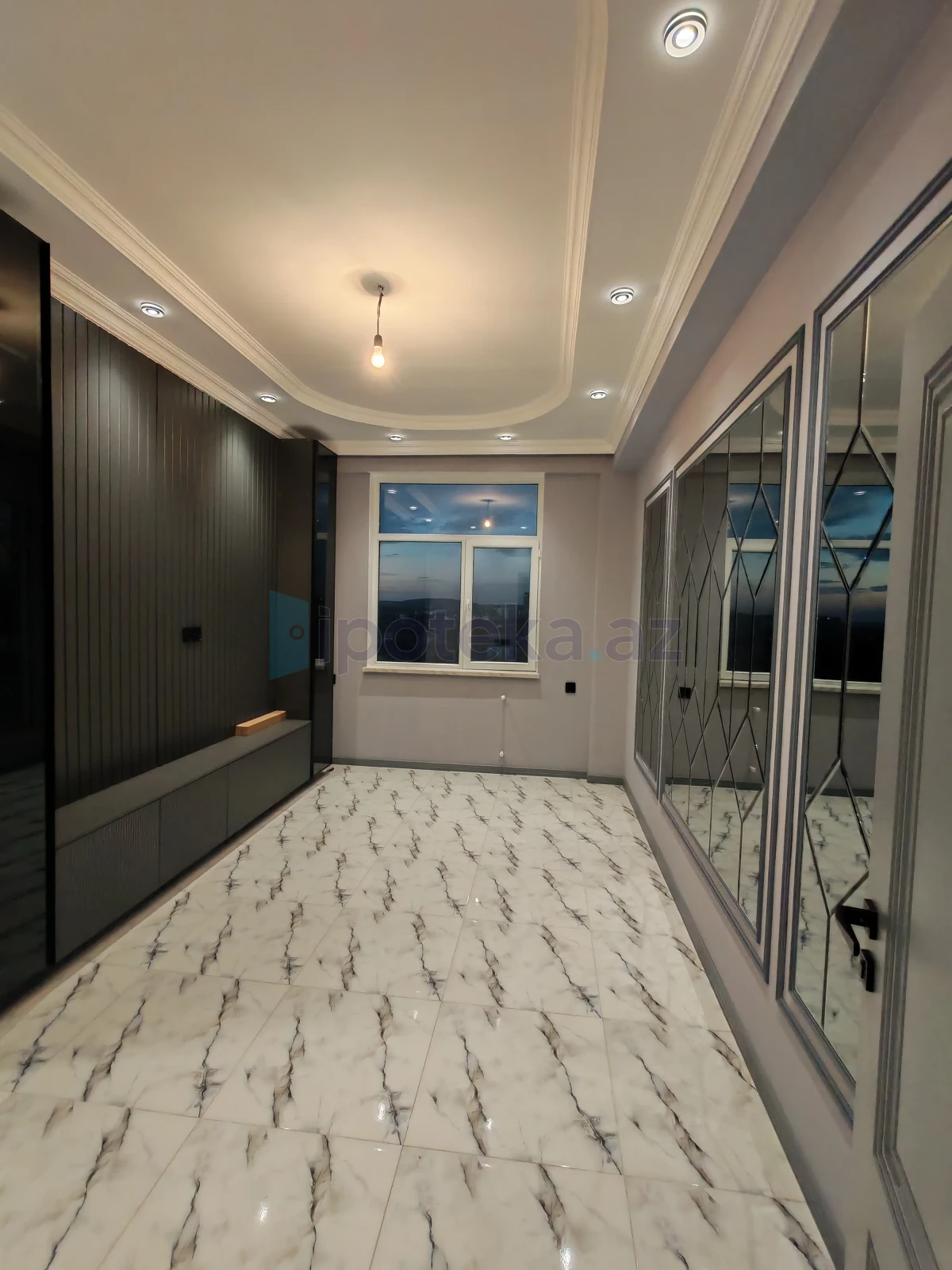 Satılır 2 otaqlı yeni tikili 62 m²