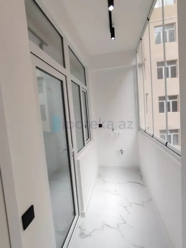 Satılır 3 otaqlı yeni tikili 62 m²