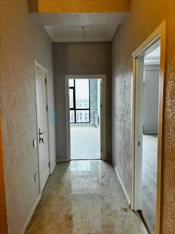 Satılır 2 otaqlı yeni tikili 76 m²