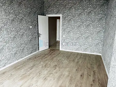 Satılır 2 otaqlı yeni tikili 76 m²