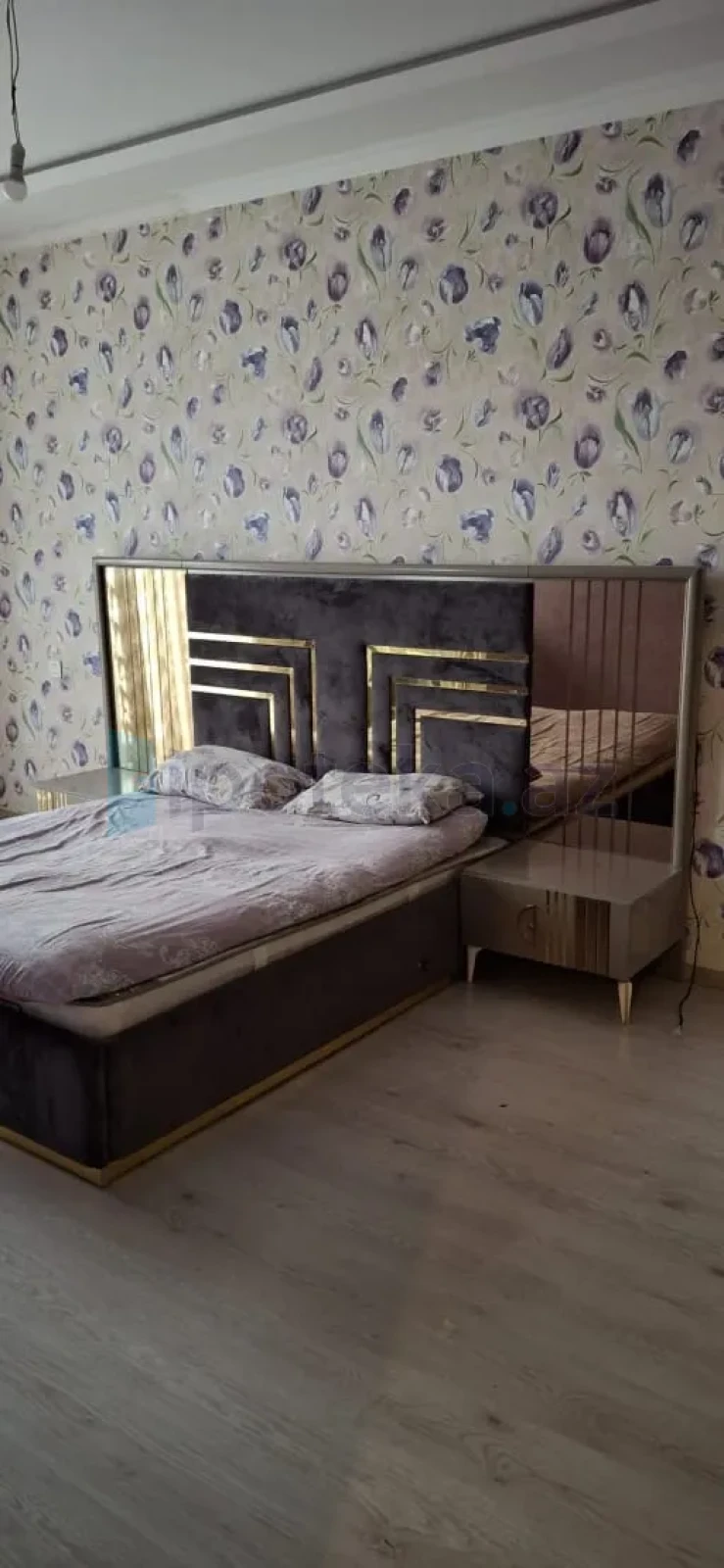 Satılır 9 otaqlı həyət evi 240 m²