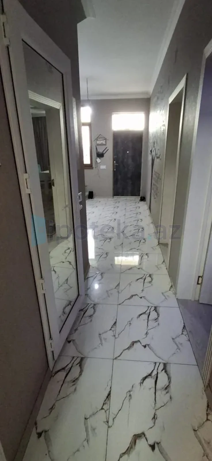 Satılır 9 otaqlı həyət evi 240 m²