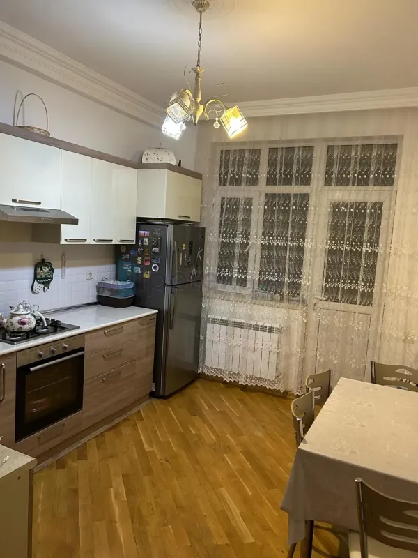 Satılır 3 otaqlı yeni tikili 90 m²