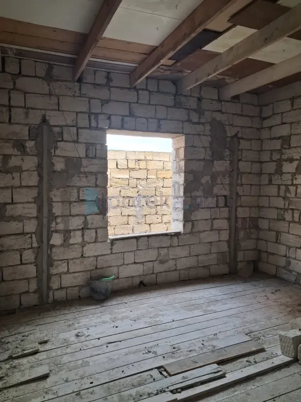Satılır 3 otaqlı həyət evi 90 m²