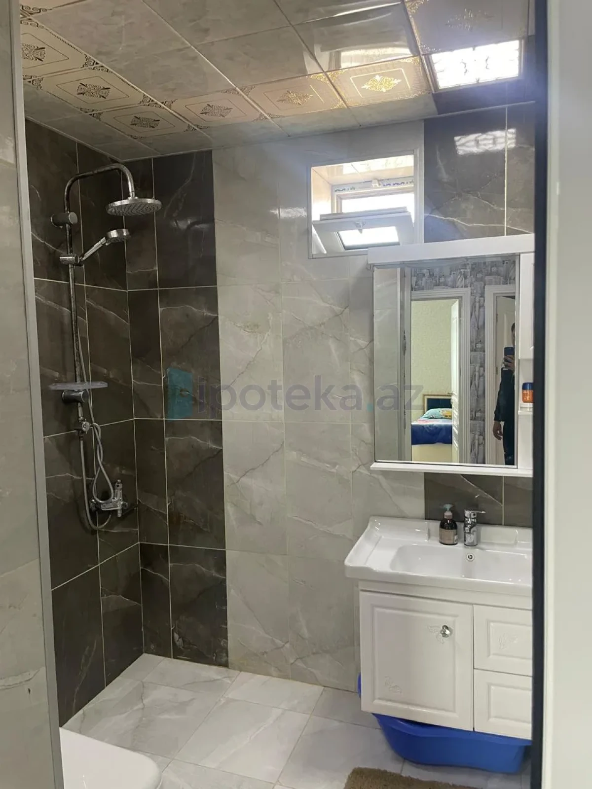 Satılır 5 otaqlı həyət evi 210 m²