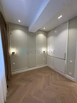 Satılır 3 otaqlı yeni tikili 85 m²