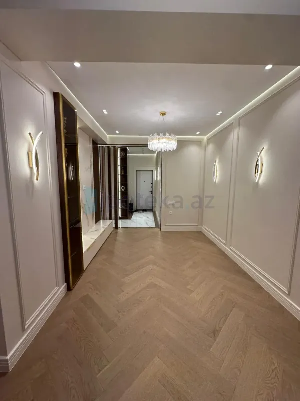 Satılır 3 otaqlı yeni tikili 85 m²