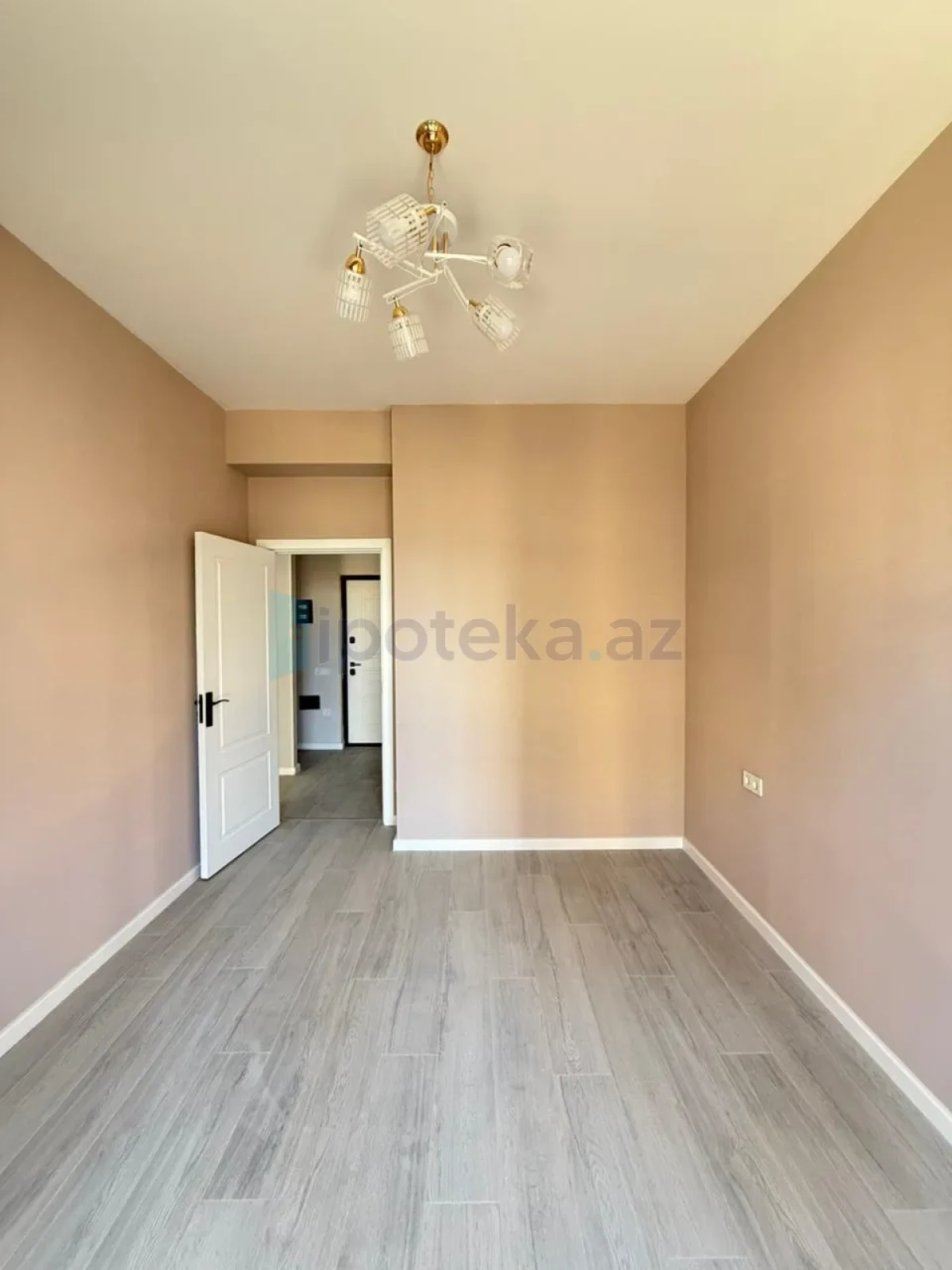 Satılır 2 otaqlı yeni tikili 46.5 m²