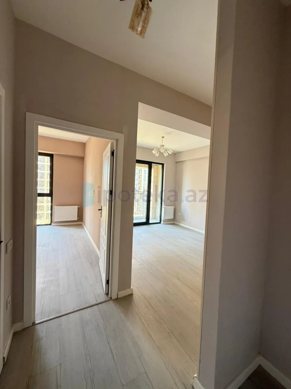 Satılır 2 otaqlı yeni tikili 46.5 m²