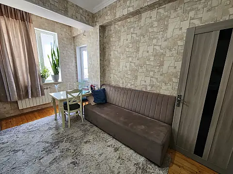 Satılır 2 otaqlı yeni tikili 59 m²