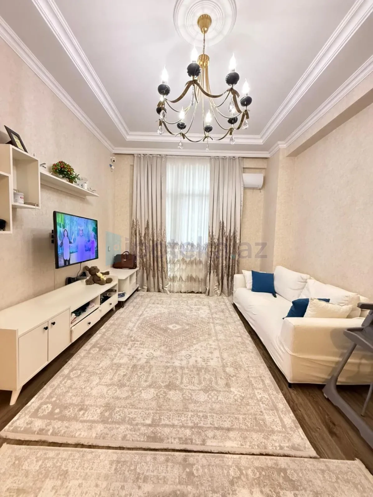 Satılır 2 otaqlı yeni tikili 76 m²