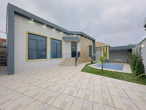 Satılır 4 otaqlı mənzil 142 m²