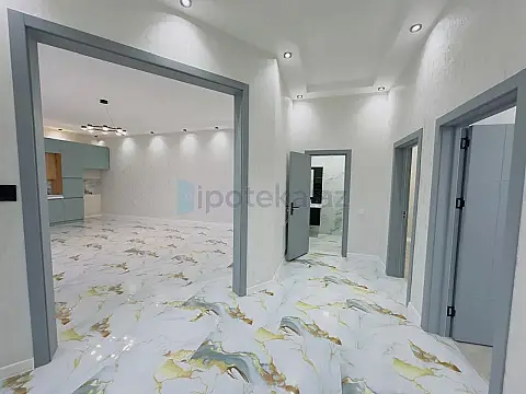 Satılır 4 otaqlı mənzil 142 m²