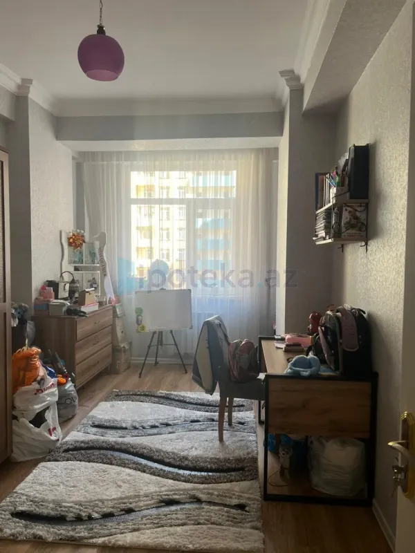 Satılır 4 otaqlı yeni tikili 160 m²