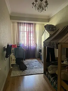 Satılır 4 otaqlı yeni tikili 160 m²