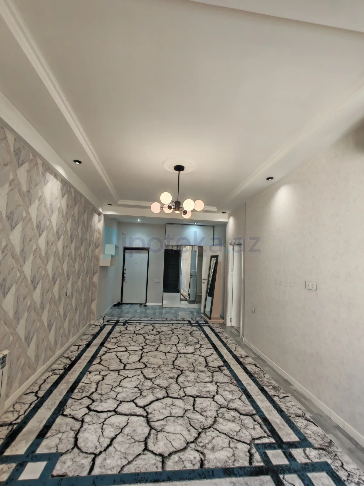Satılır 2 otaqlı yeni tikili 65 m²