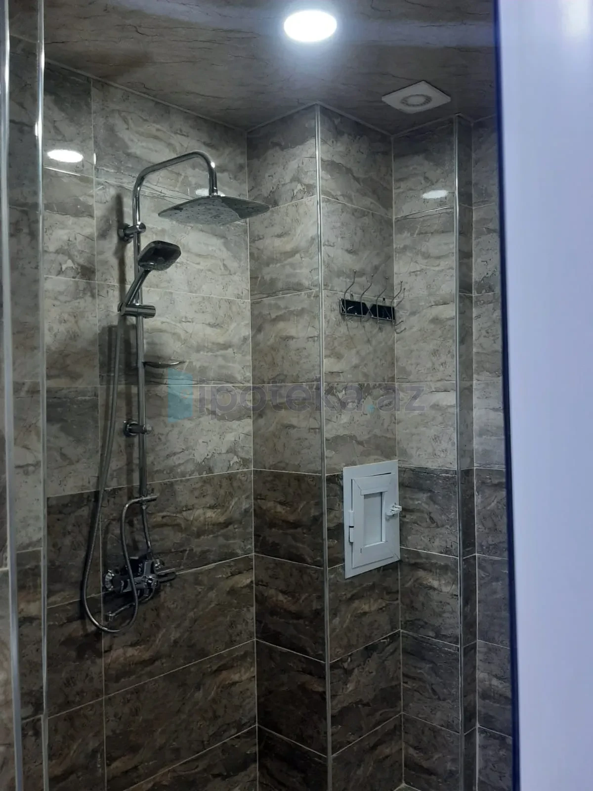 Satılır 2 otaqlı yeni tikili 52 m²