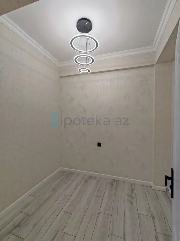 Satılır 3 otaqlı yeni tikili 65 m²