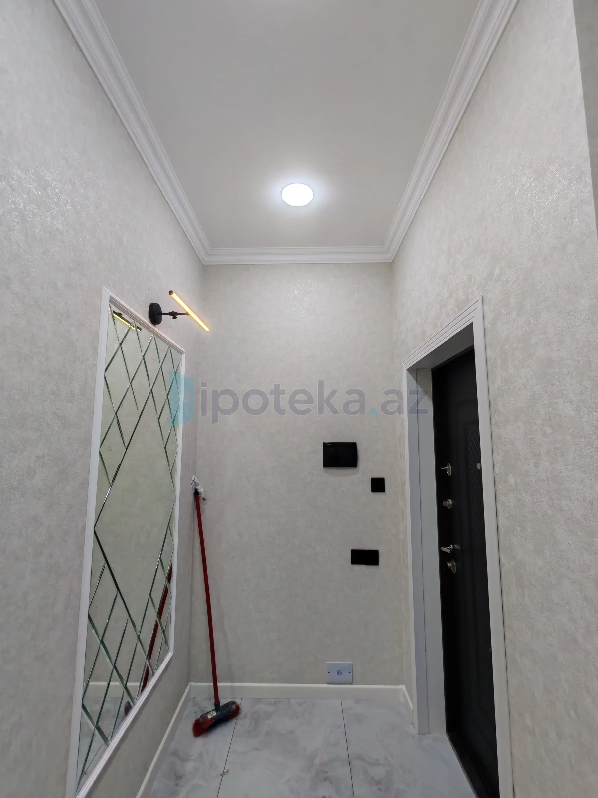 Satılır 3 otaqlı yeni tikili 65 m²