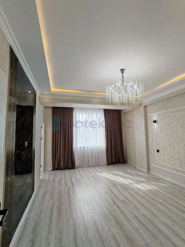 Satılır 3 otaqlı yeni tikili 80 m²