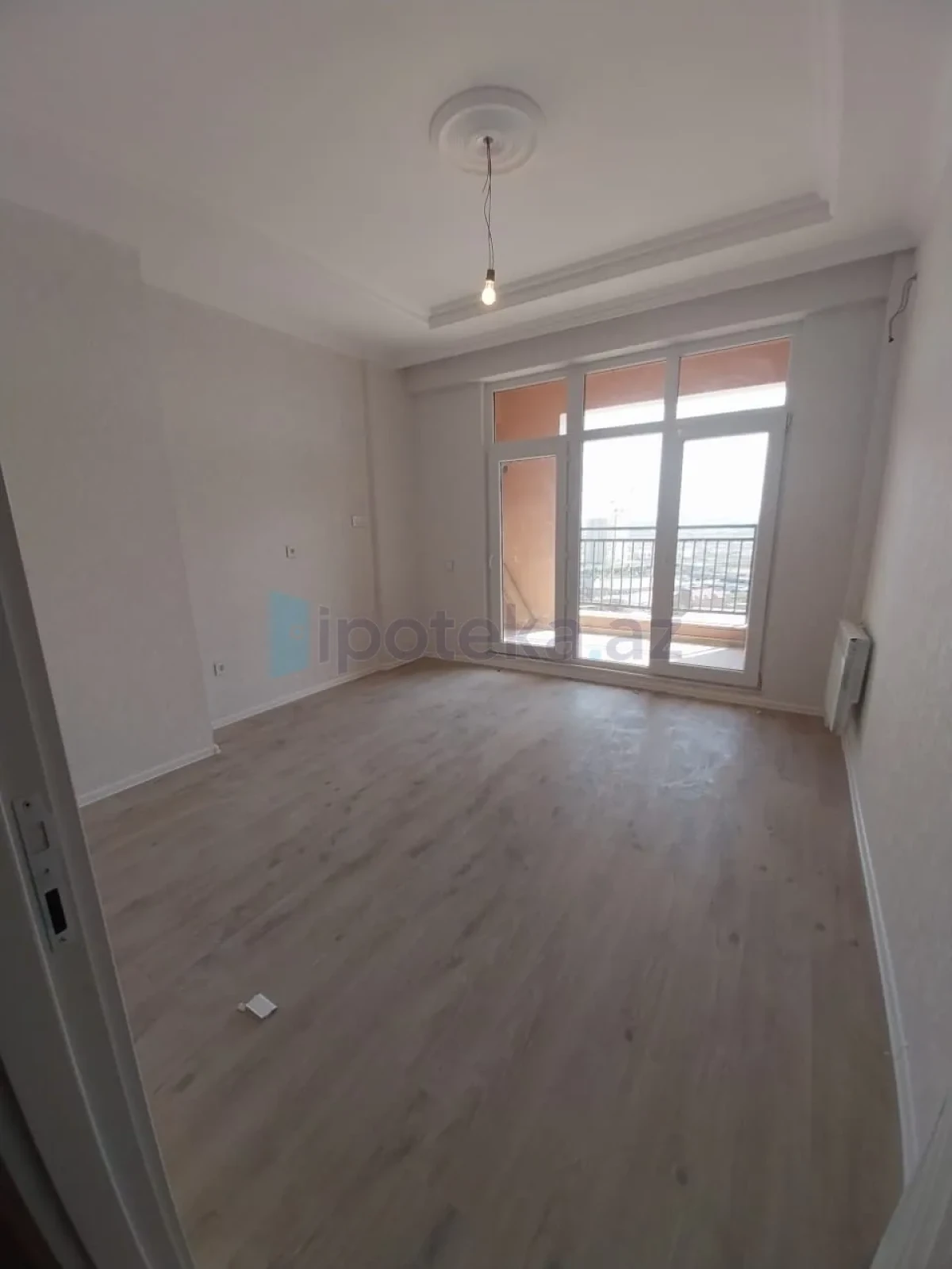 Satılır 2 otaqlı yeni tikili 45 m²