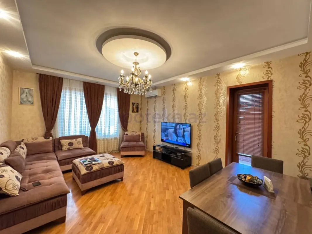 Satılır 3 otaqlı yeni tikili 90 m²