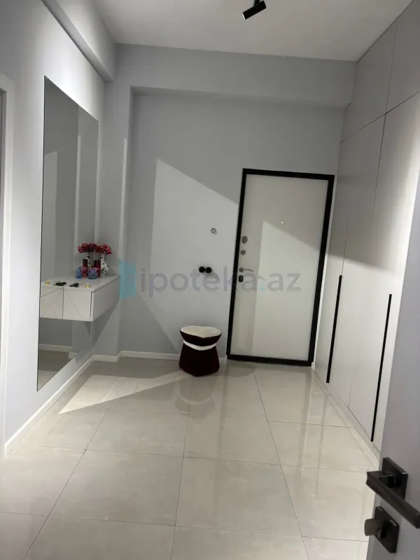 Satılır 2 otaqlı yeni tikili 65 m²