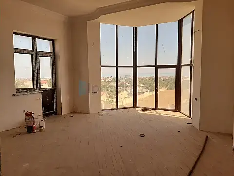 Satılır 7 otaqlı mənzil 510 m²