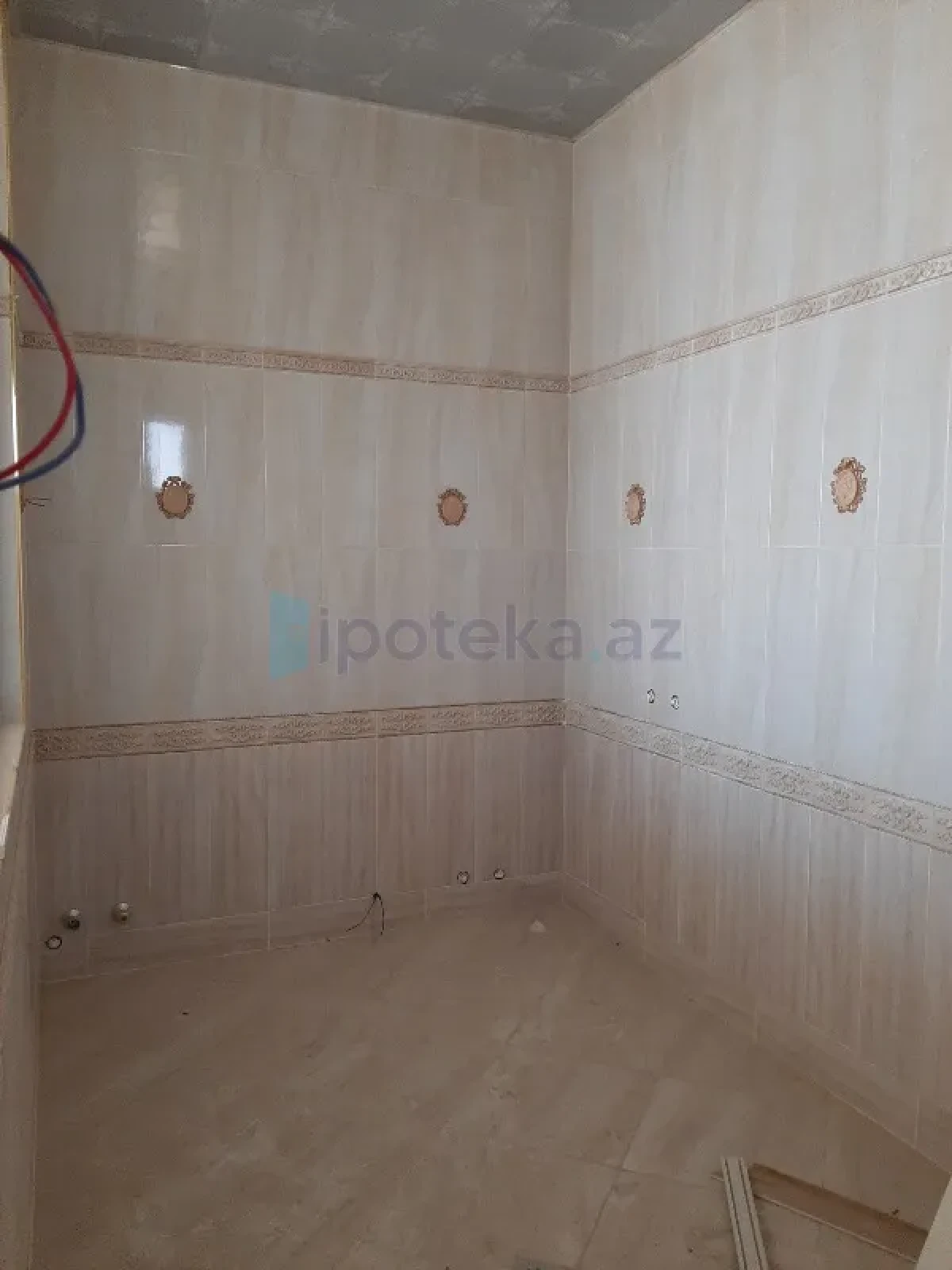 Satılır 7 otaqlı mənzil 510 m²