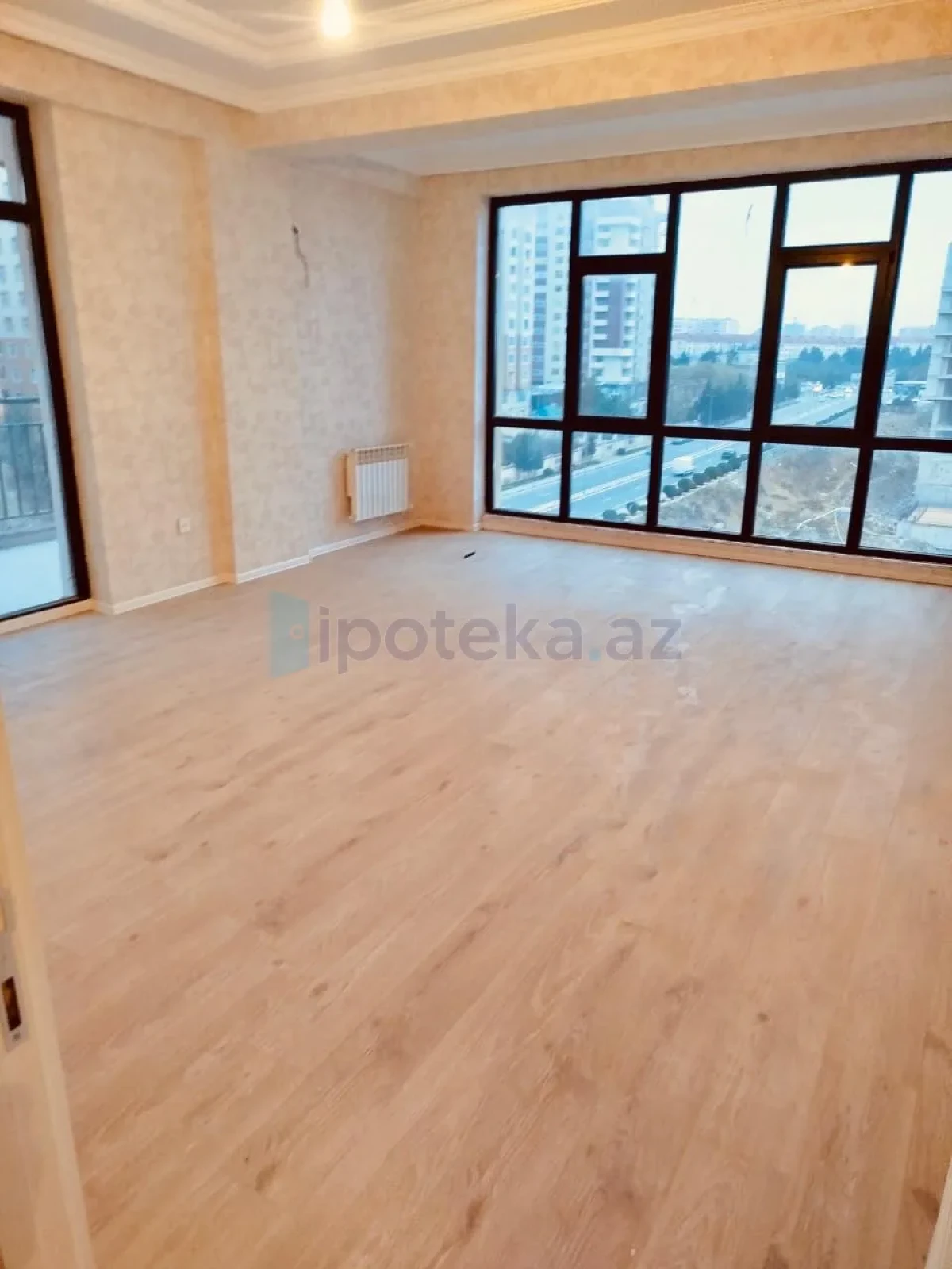 Satılır 3 otaqlı yeni tikili 102 m²
