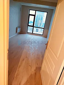 Satılır 3 otaqlı yeni tikili 102 m²