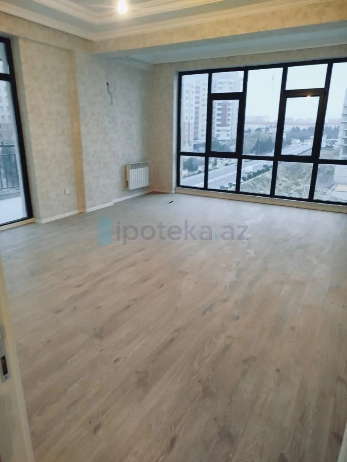 Satılır 3 otaqlı yeni tikili 102 m²