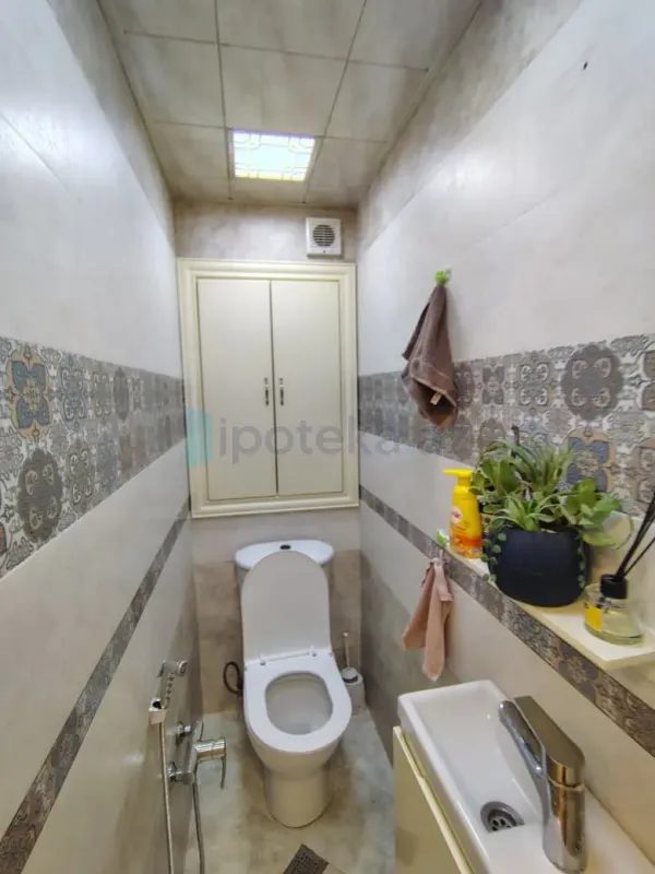 Satılır 3 otaqlı köhnə tikili 75 m²