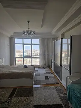Satılır 3 otaqlı yeni tikili 130 m²