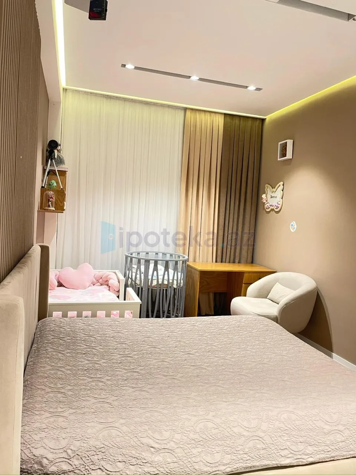 Satılır 2 otaqlı yeni tikili 56 m²