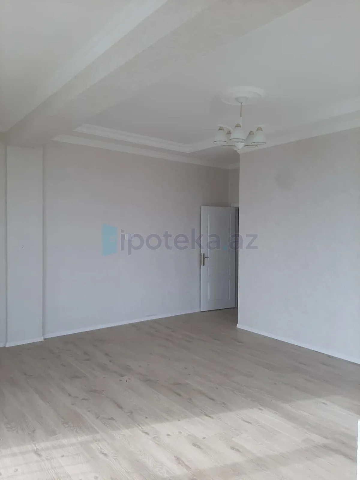Satılır 2 otaqlı yeni tikili 93 m²