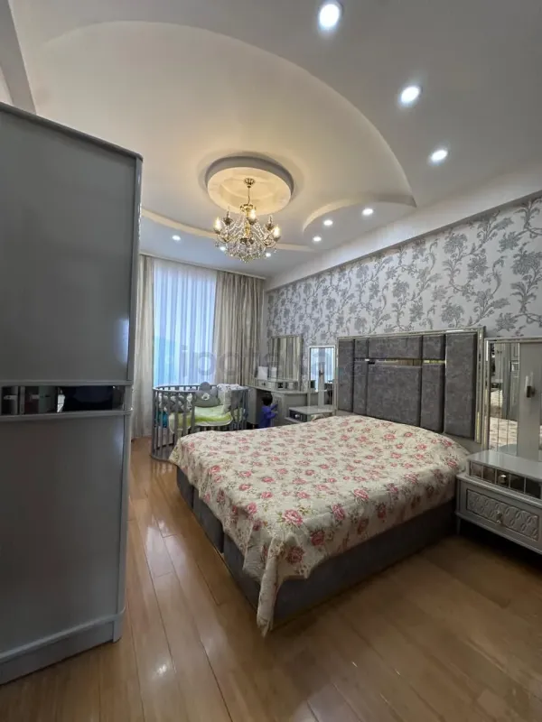 Satılır 3 otaqlı yeni tikili 86 m²