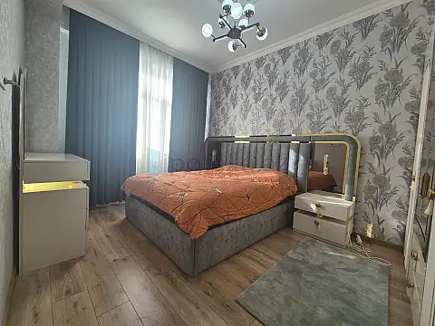 Satılır 3 otaqlı yeni tikili 86 m²