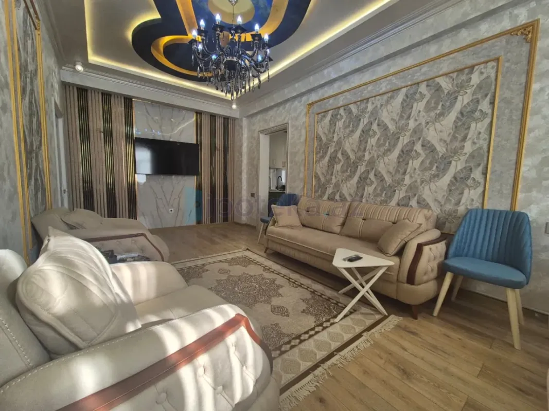 Satılır 3 otaqlı yeni tikili 86 m²