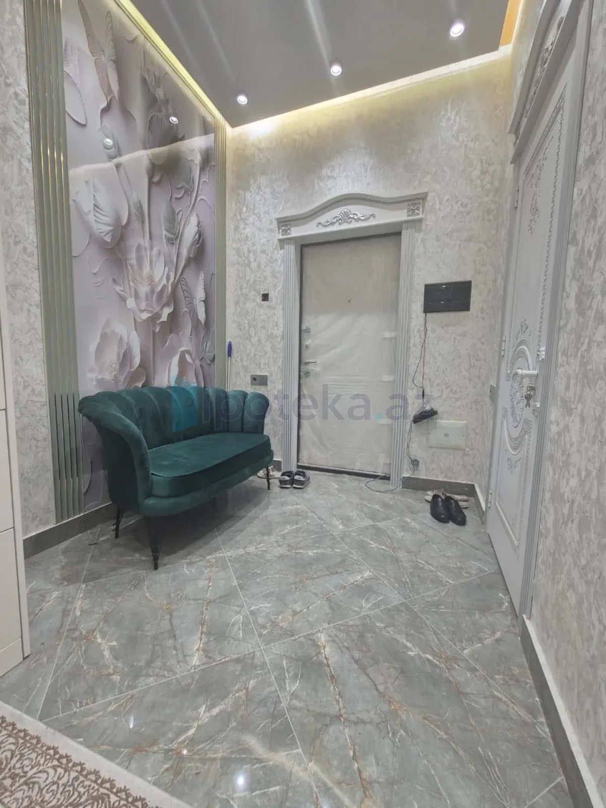 Satılır 3 otaqlı yeni tikili 86 m²