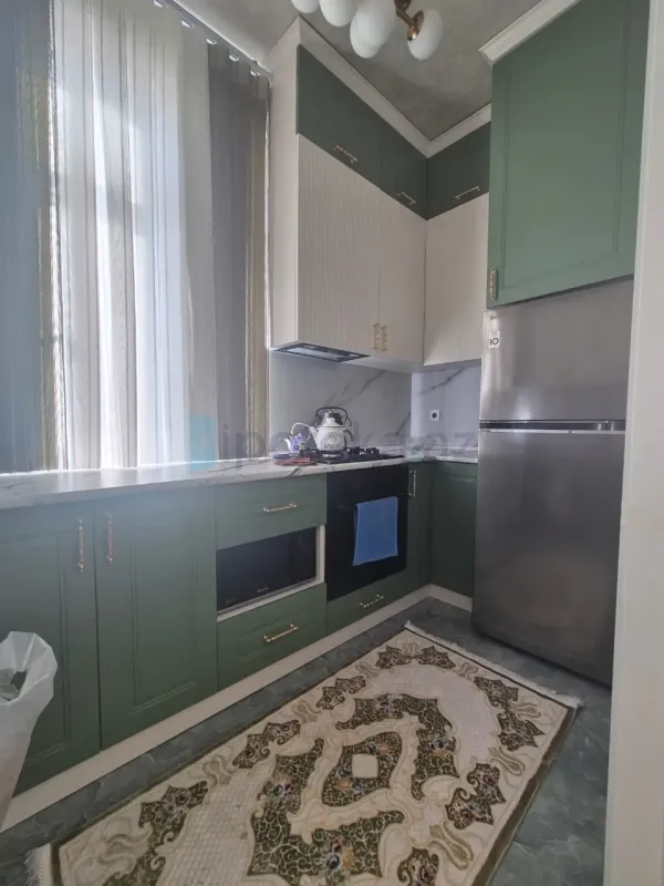 Satılır 3 otaqlı yeni tikili 86 m²