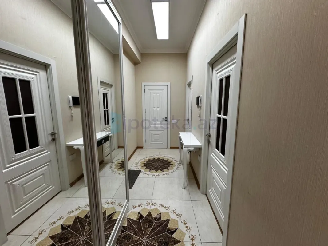 Satılır 2 otaqlı yeni tikili 63 m²